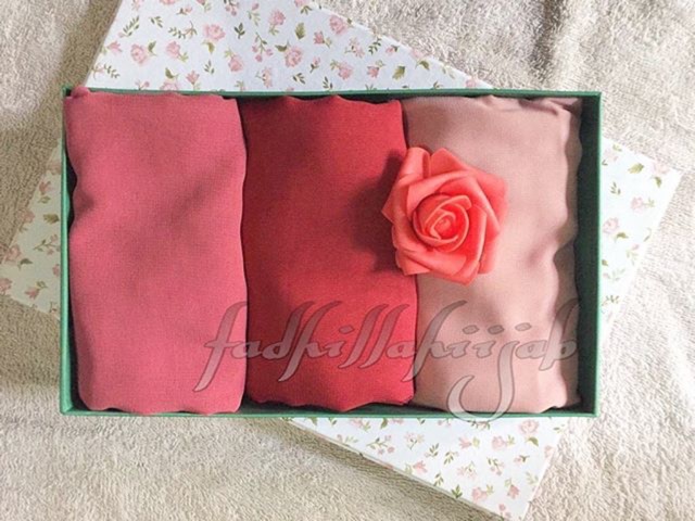 Hijab POLYCOTTON - BELLA SQUARE