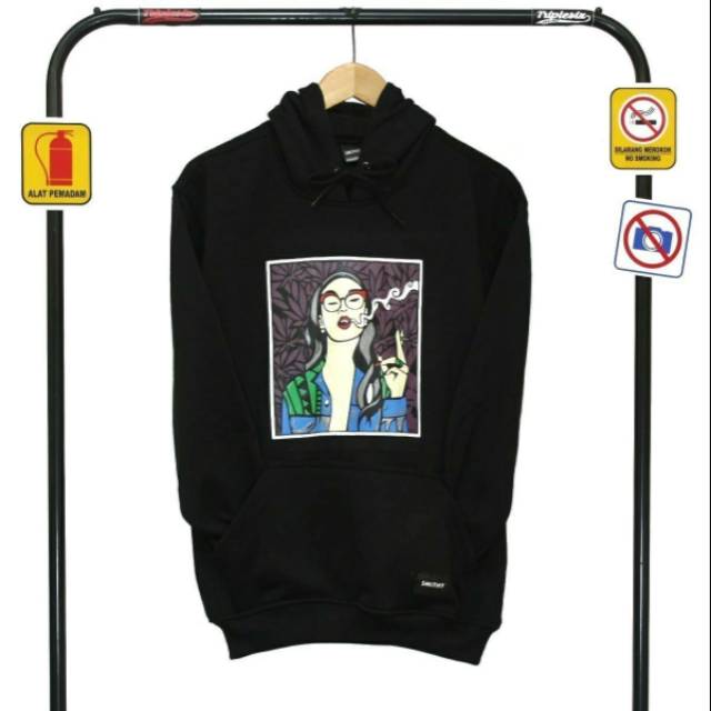 SWEATER SMOKING SIMPLE / SWEATER HITAM