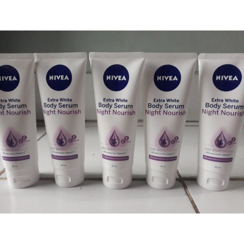 Nivea Night Nourish