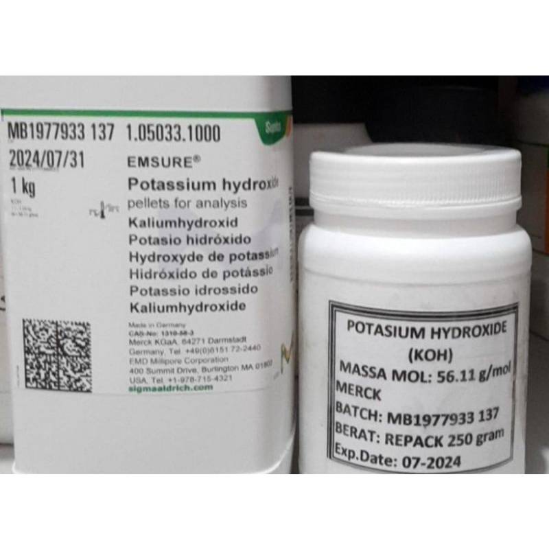 KOH (Kalium Hydroxida) 500g