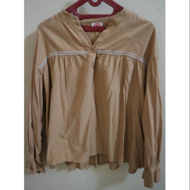 PRELOVED BLOUSE