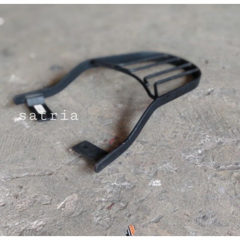 Breket Box Suzuki Satria
