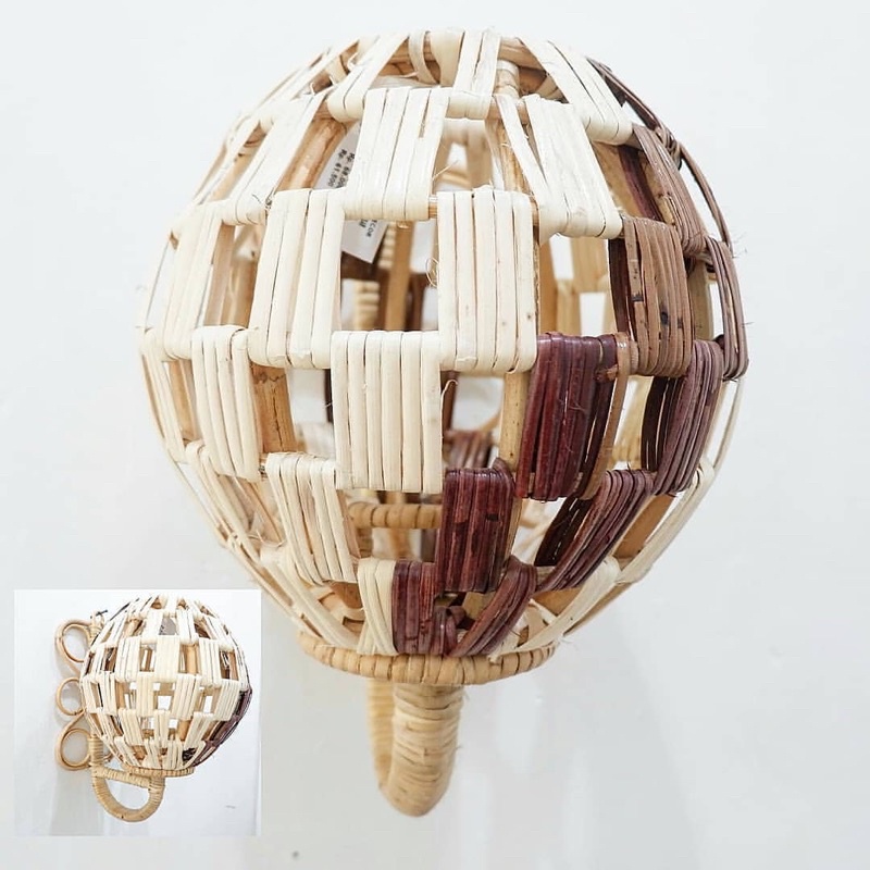 LAMPU TEMPEL BESAR