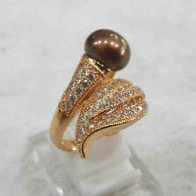 Cincin rhodium