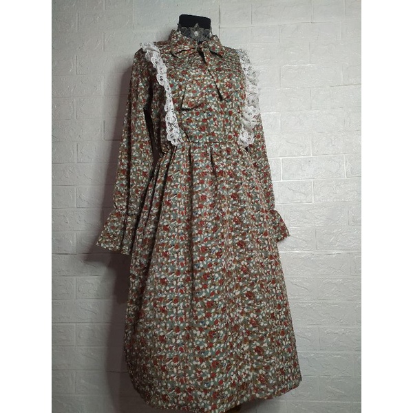 dress renda
