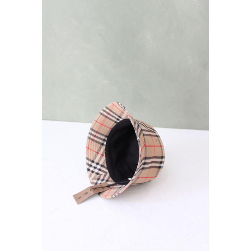 TOPI PREMIUM MOTIF B*RB*RRY