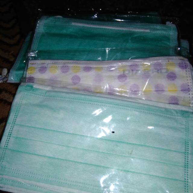 Masker sekali pakai