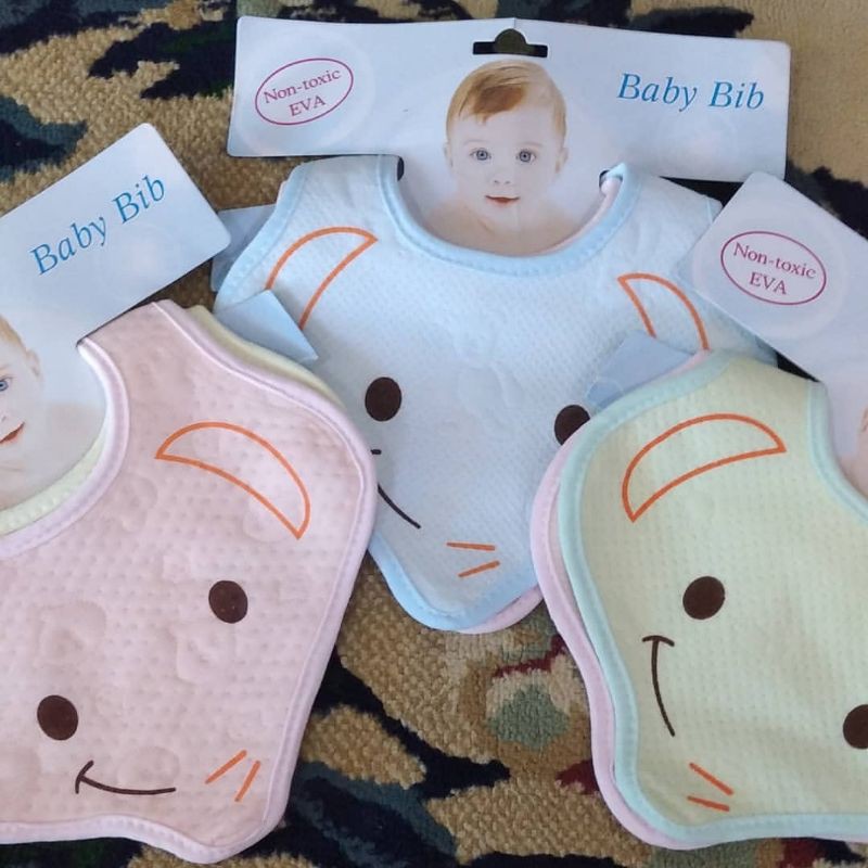 Celemek Makan Bayi