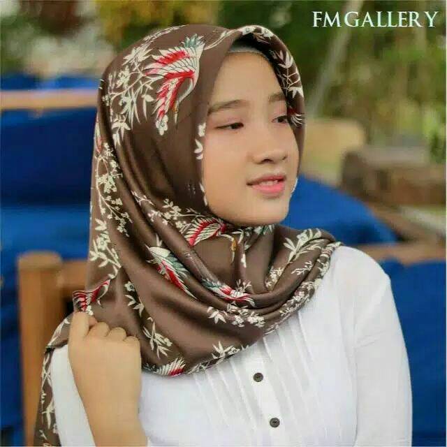 SegiEmpat Swan