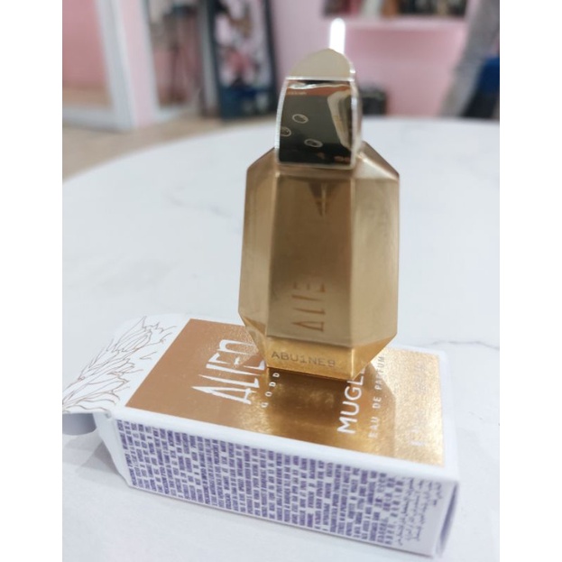 parfume alien