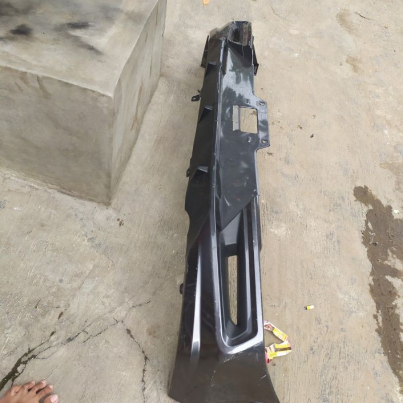 bodykit belakang raize