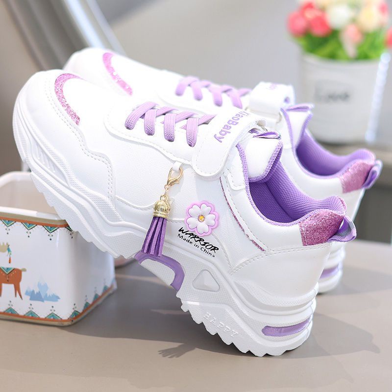 sepatu sneakers anak