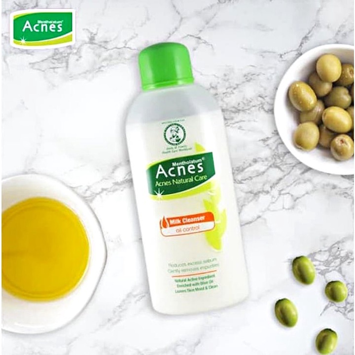 Acnes Oil Control Milk Cleanser