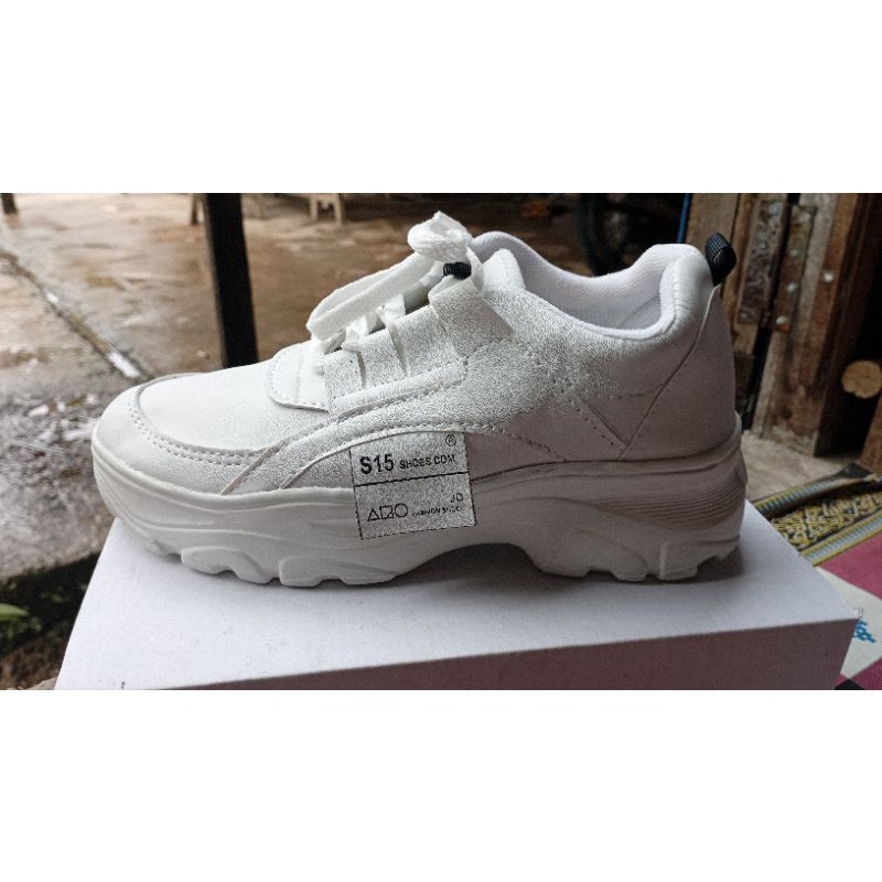 sepatucewek
