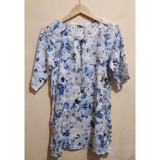 BLOUSE WANITA BUNGA BIRU