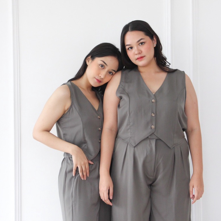 BOOMING VEST Ginnie / Outer Top