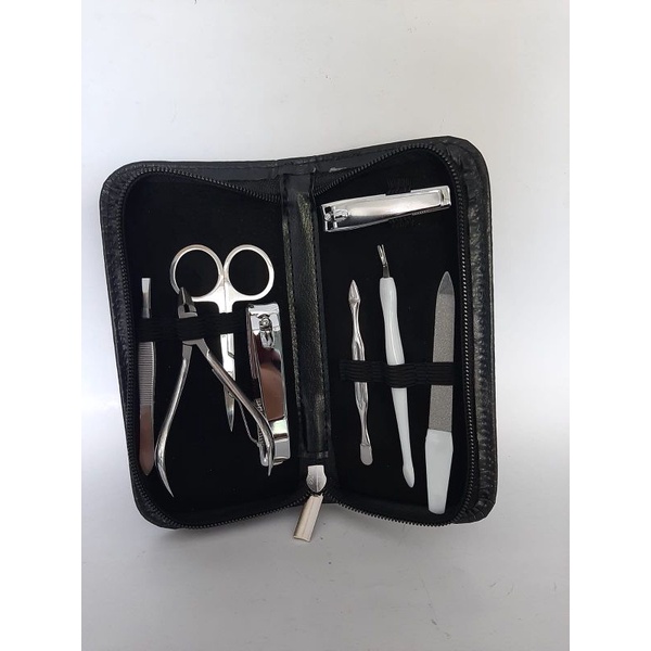 Premium Manicure Pedicure Set