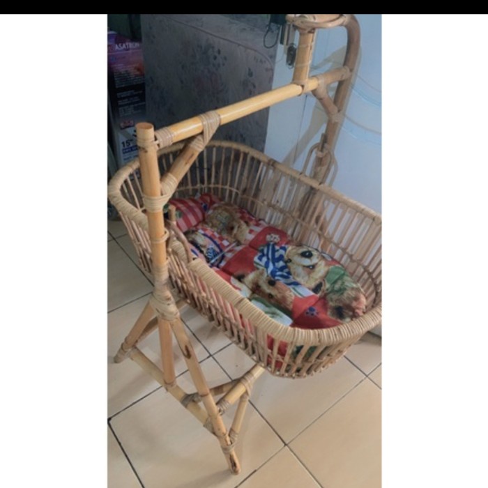 ayunan rotan bayi