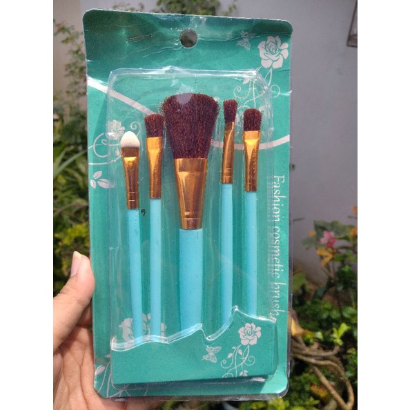 Set Brush