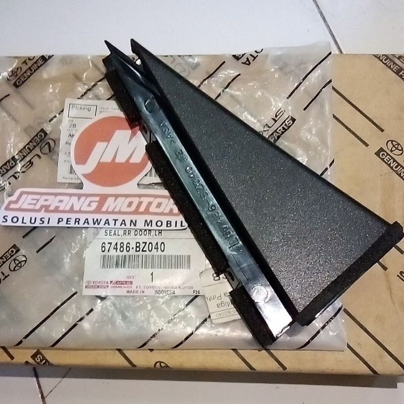 Cover segitiga pintu Avanza Xenia