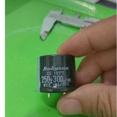 elco 250v 300uf