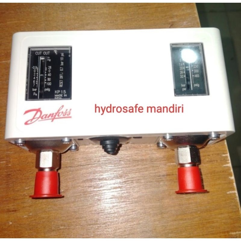 Pressure switch DANFOSS KP 15 / 060-124591 ( AUTO )