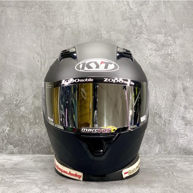 KYT HELM R10 SOLID BLA DOFF - IRIDIUM VISOR - SPOILER 3D - FULL FACE