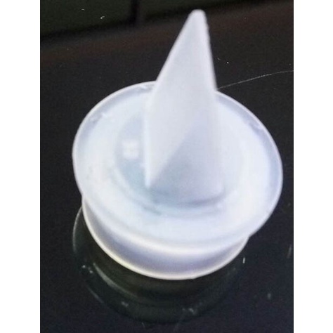 Claire's Breast pump valve