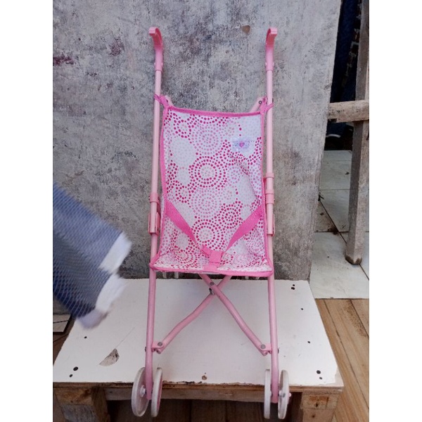 stroller boneka