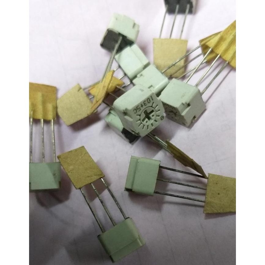 (3 pcs) VARIABLE RESISTOR 100 OHM Kualitas Baik