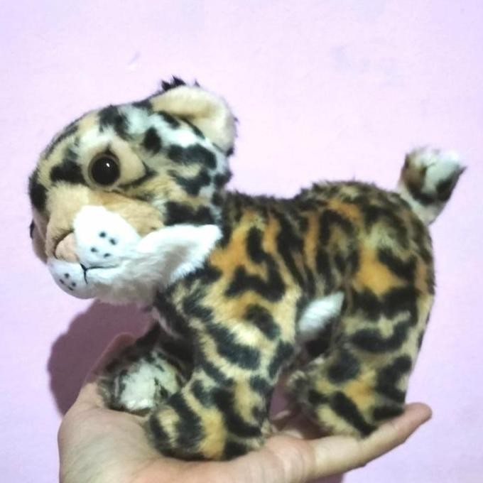 Boneka anak Macan Cheetah