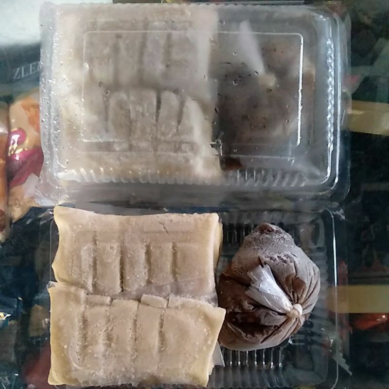 Empek empek sisir