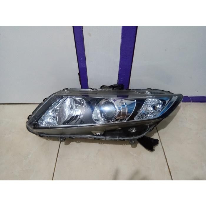(Aden) Headlamp Civic 2015