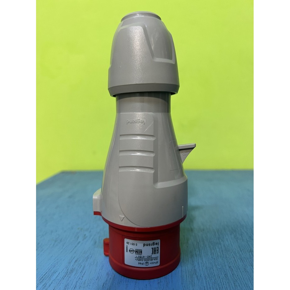 Legrand Plug 16A 3P+N+E 555129 New
