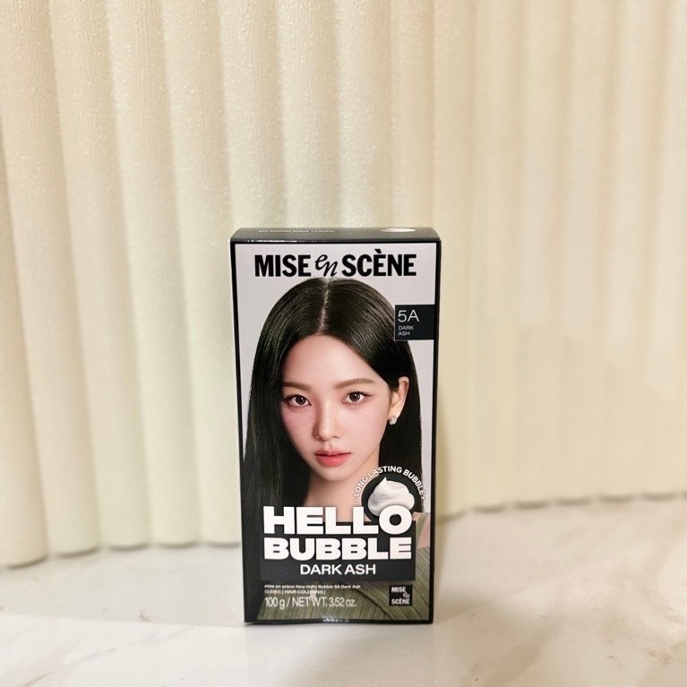 hello bubble mise en scene dark ash 5a
