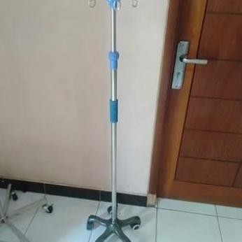 Tiang Infus Kaki 5 Knockdown