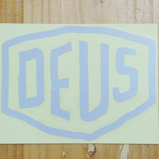 STIKER DEUS SILVER Logo Cutting