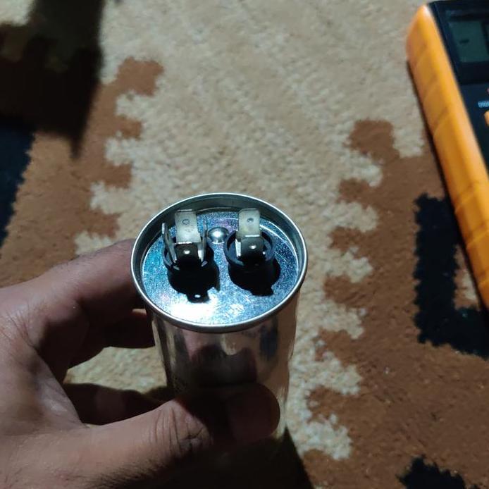 kapasitor 200uf 450v ac
