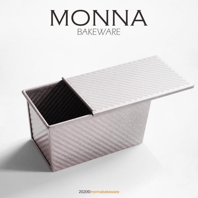 TOAST BOX MONNA