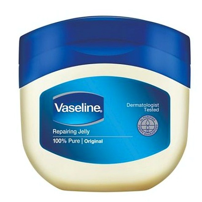 Vaseline / Petroleum Jelly