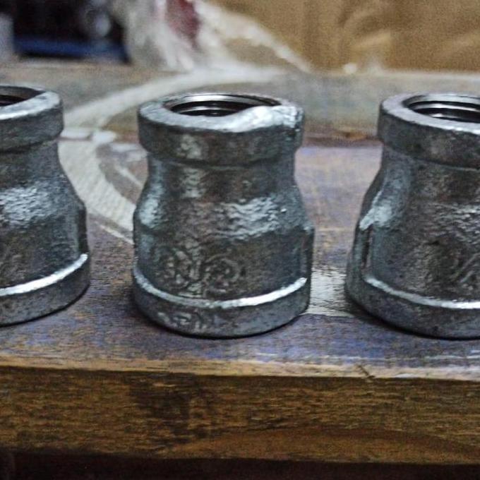 Reducer drat 3/4 x 1/2 inch