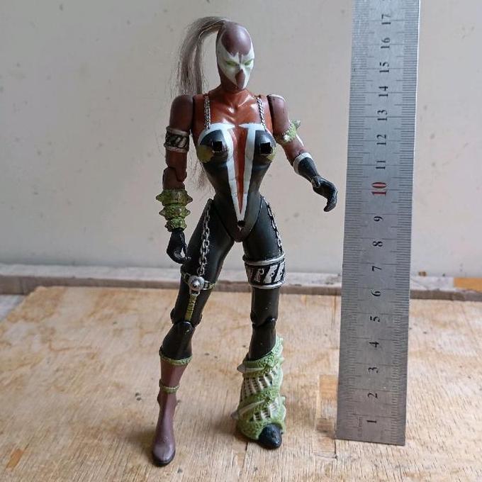 FIGURE ACTION SHE SPAWN MCFARLANE TOYS 1996 CS99