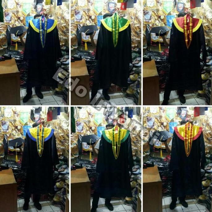 Toga Wisuda Mahasiswa