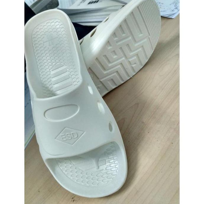 DI162 - Antistatic White