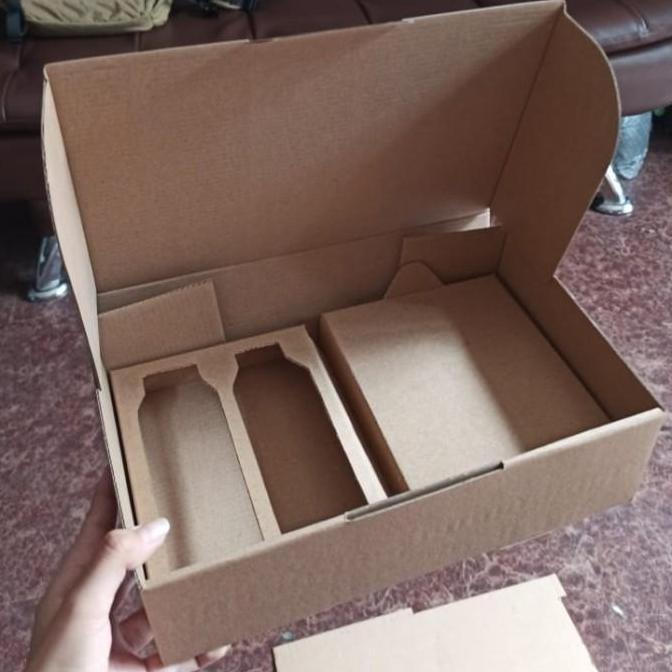 Box Shell isi 2 botol 250ml + sekatan pastry set