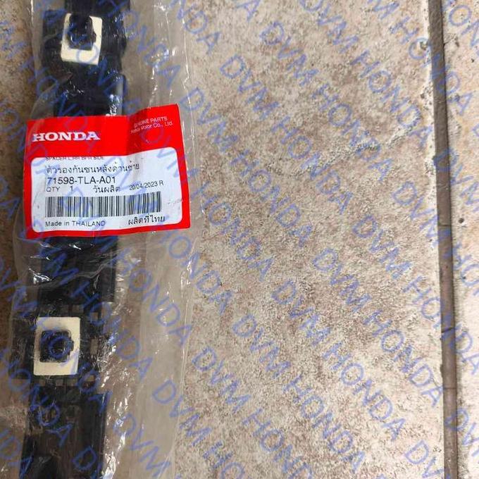 Bracket Bumper Belakang Kiri Original CRV RW