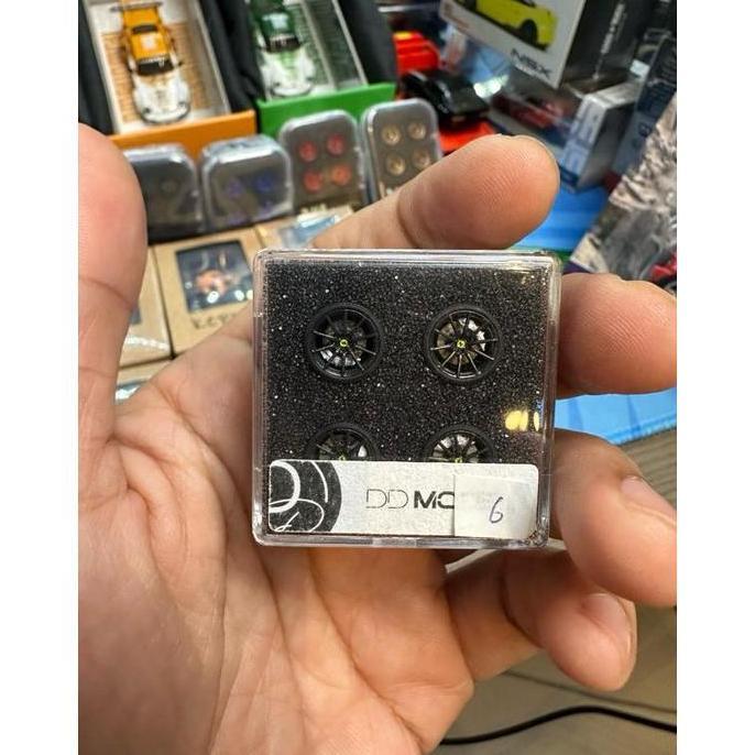 [GARANSI] DD MODEL WHEELS ROLLING GLUETACK