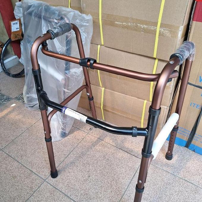 walker jalan aluminium ringan