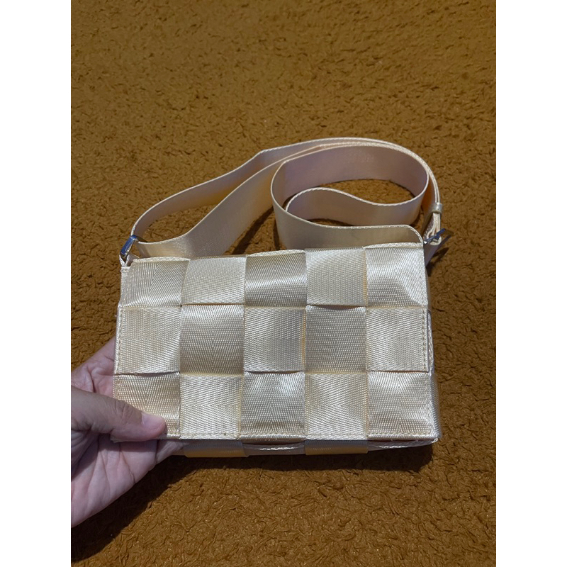 tas BV fake