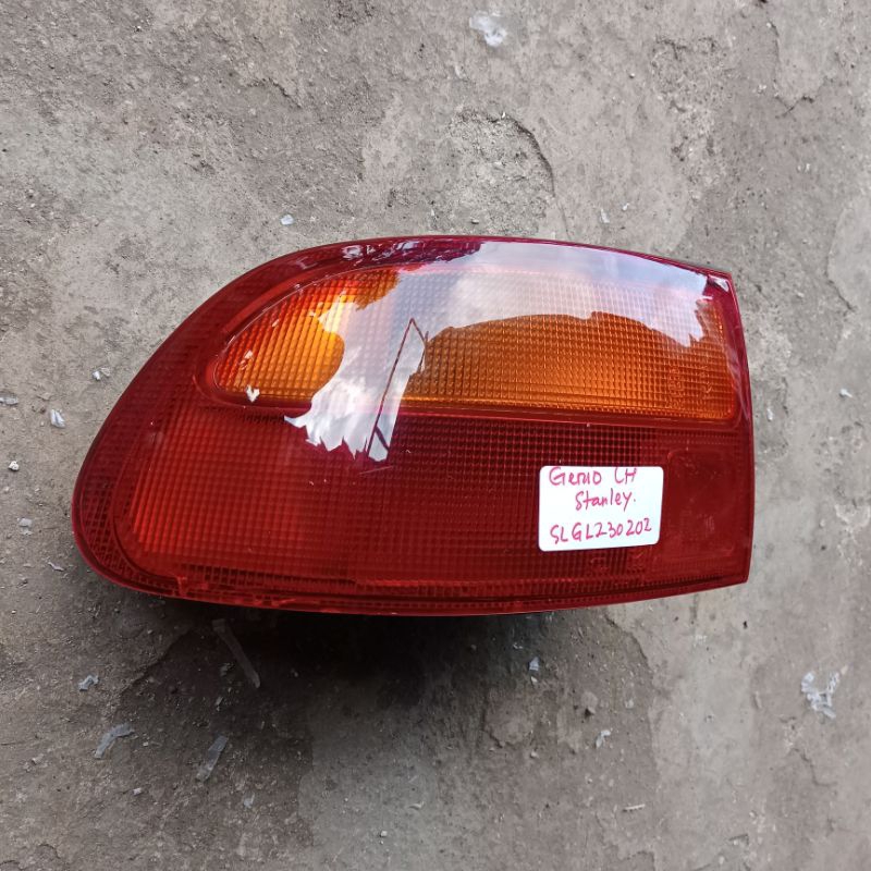 stoplamp Genio kiri asli